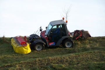 Maaiwerkzaamheden met aebi